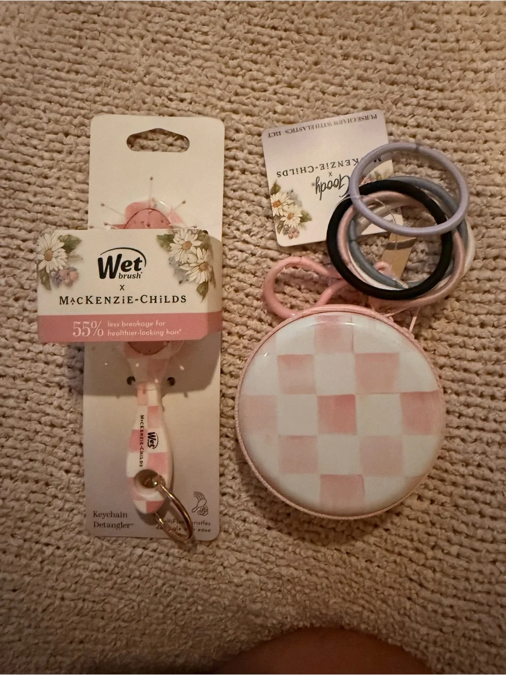 MacKenzie-Childs x Wet Brush Pink Check Keychain Detangler with Goody Hair Ties